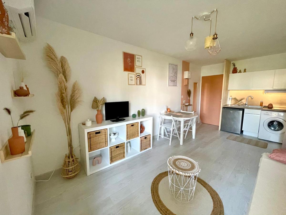 Appart cosy 4 personnes, à 400m de la plage Bormes-les-Mimosas Esterno foto